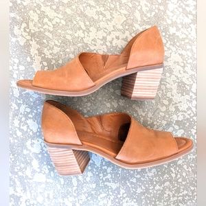 Sole Society Leather Tan Dress Winter Haze Side Cut Out Shoe Booties